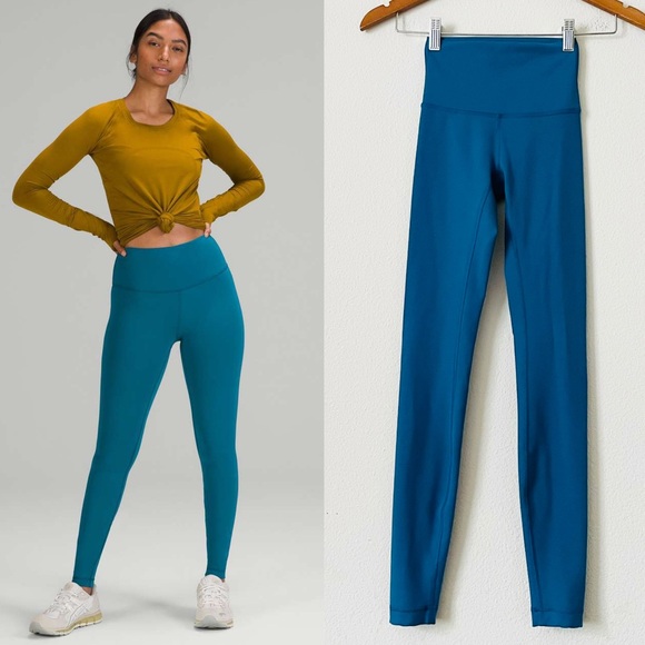 Lululemon SIZE 0 Wunder Train High Rise Tight 28” in Capri Blue